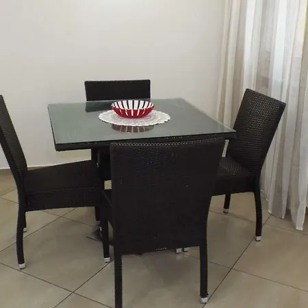 And Apartman