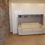 Apartman And *