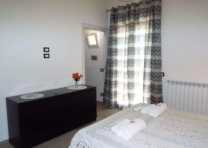 Apartament And Cefalù